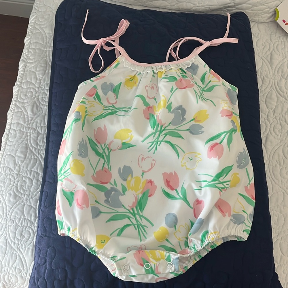 The Beaufort Bonnet Company Elizabethtown tulip bubble